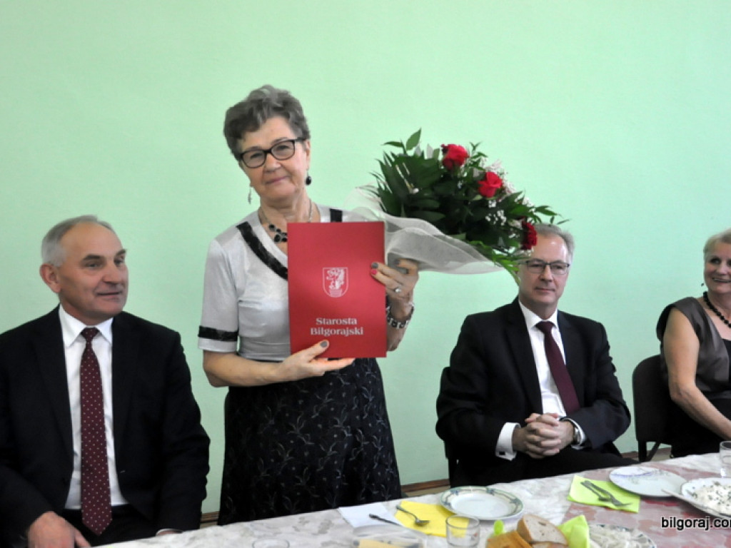 Emerytowani nauczyciele świętowali Dzień Edukacji Narodowej (FOTO)