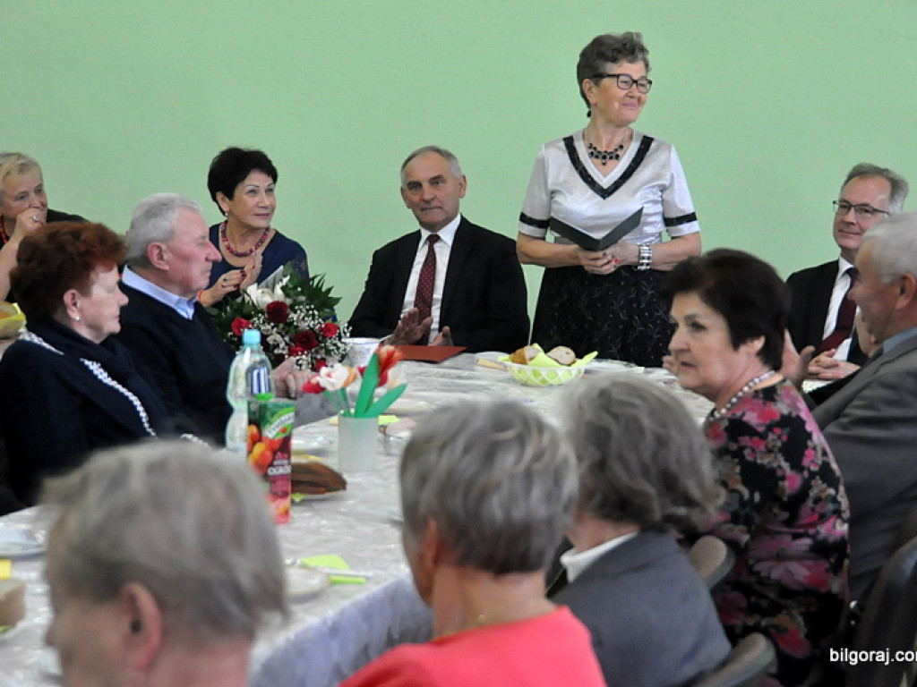 Emerytowani nauczyciele świętowali Dzień Edukacji Narodowej (FOTO)