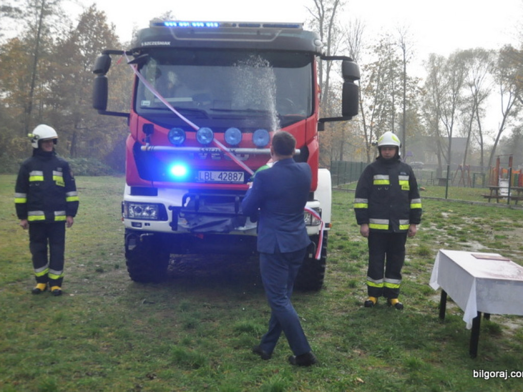 Nowy samochód dla OSP Sól (FOTO)