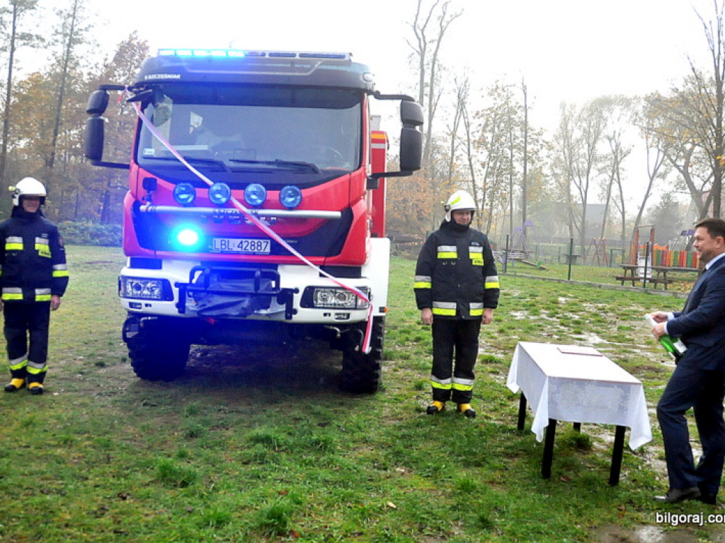 Nowy samochód dla OSP Sól (FOTO)