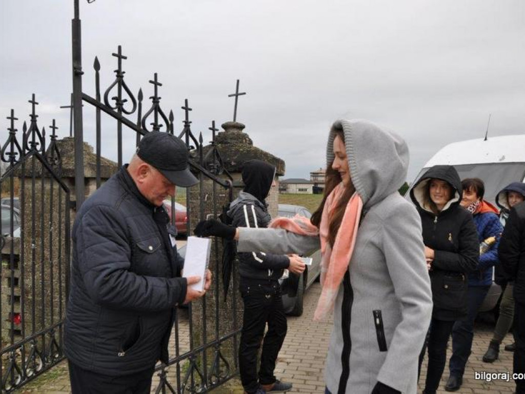 W Gminie Łukowa na cmentarzach kwestowano po raz szesnasty (FOTO)