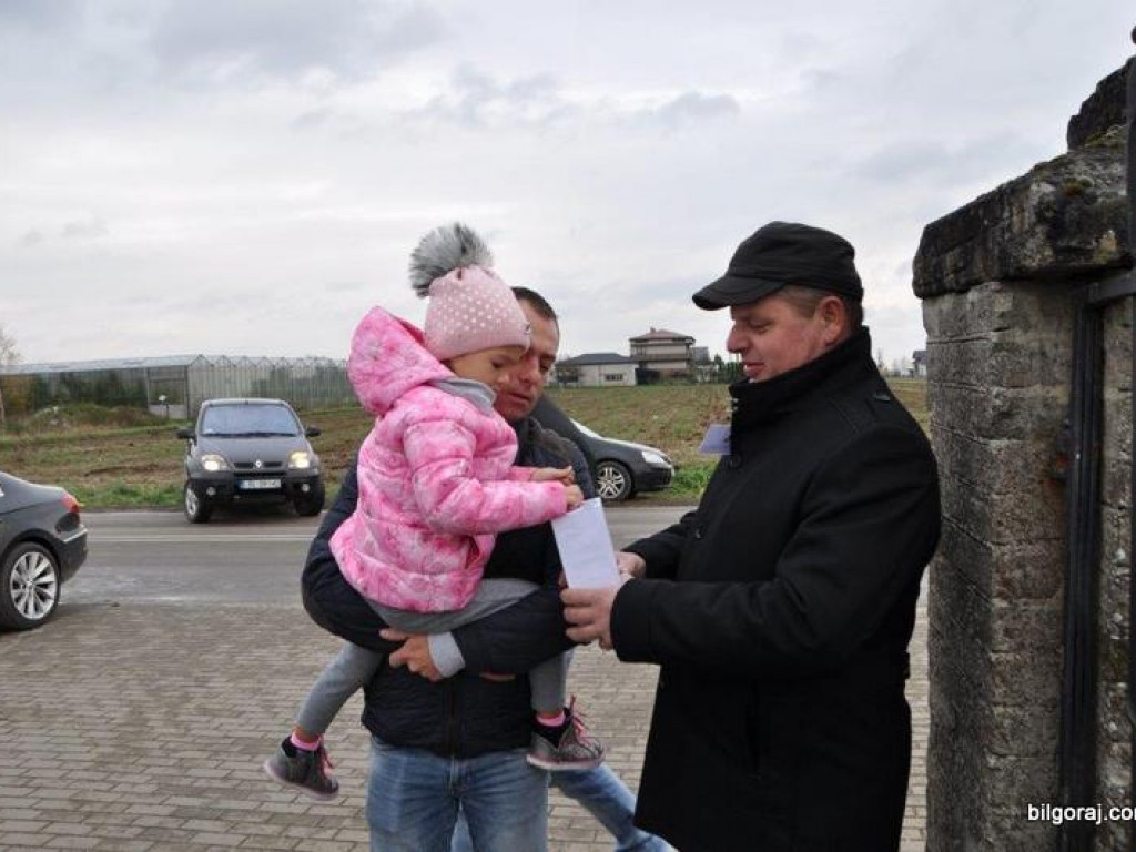 W Gminie Łukowa na cmentarzach kwestowano po raz szesnasty (FOTO)