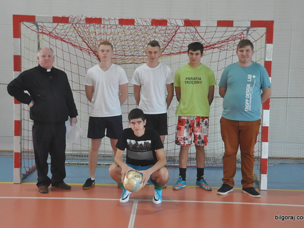 LSO Regionu Biłgoraj rywalizowała na hali OSiR w Biłgoraju (FOTO, WYNIKI)
