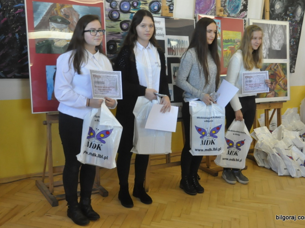 Postać Marszałka Piłsudskiego przelana na papier (FOTO, WYNIKI)