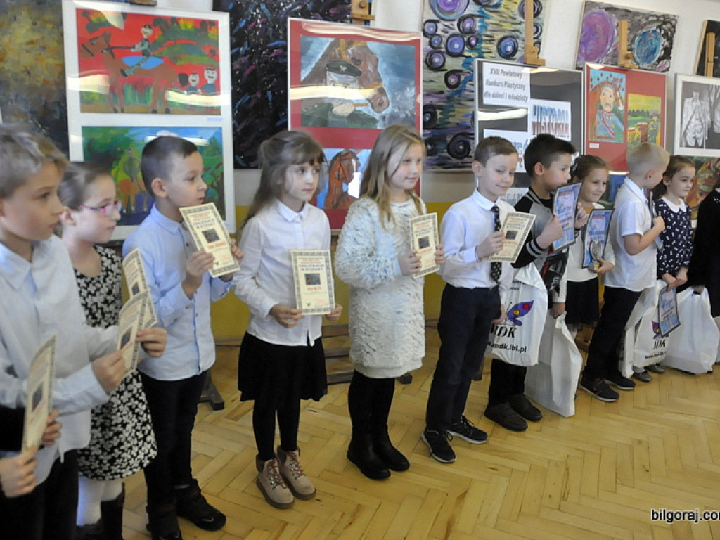 Postać Marszałka Piłsudskiego przelana na papier (FOTO, WYNIKI)