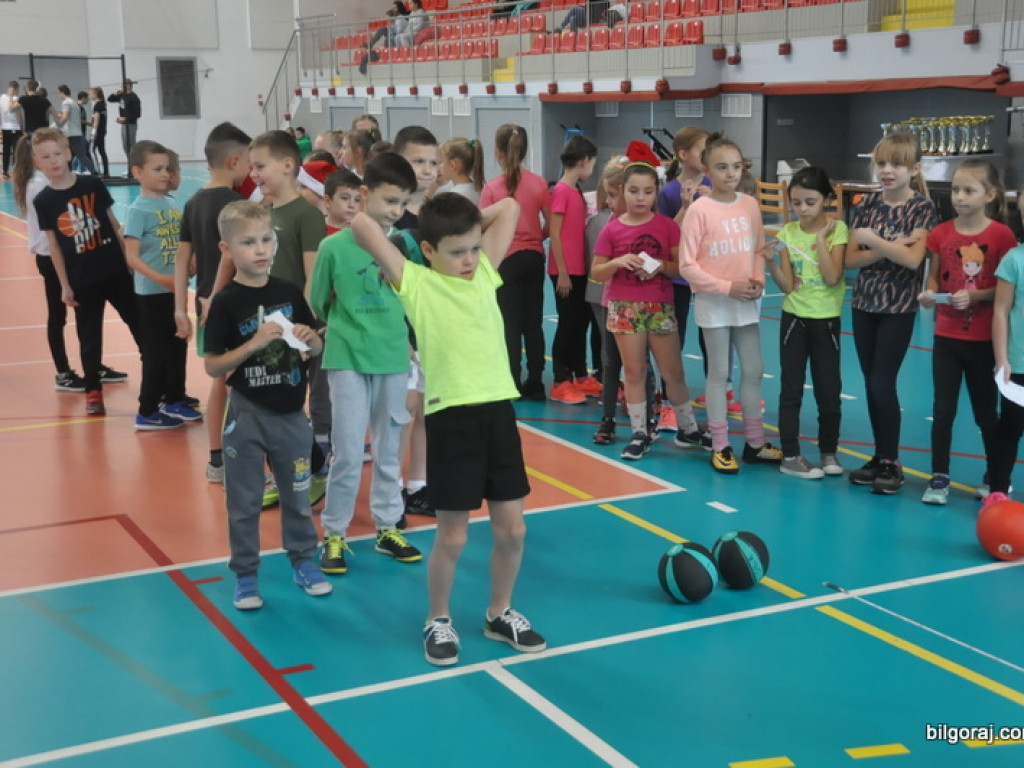 Mikołajki na sportowo (FOTO)