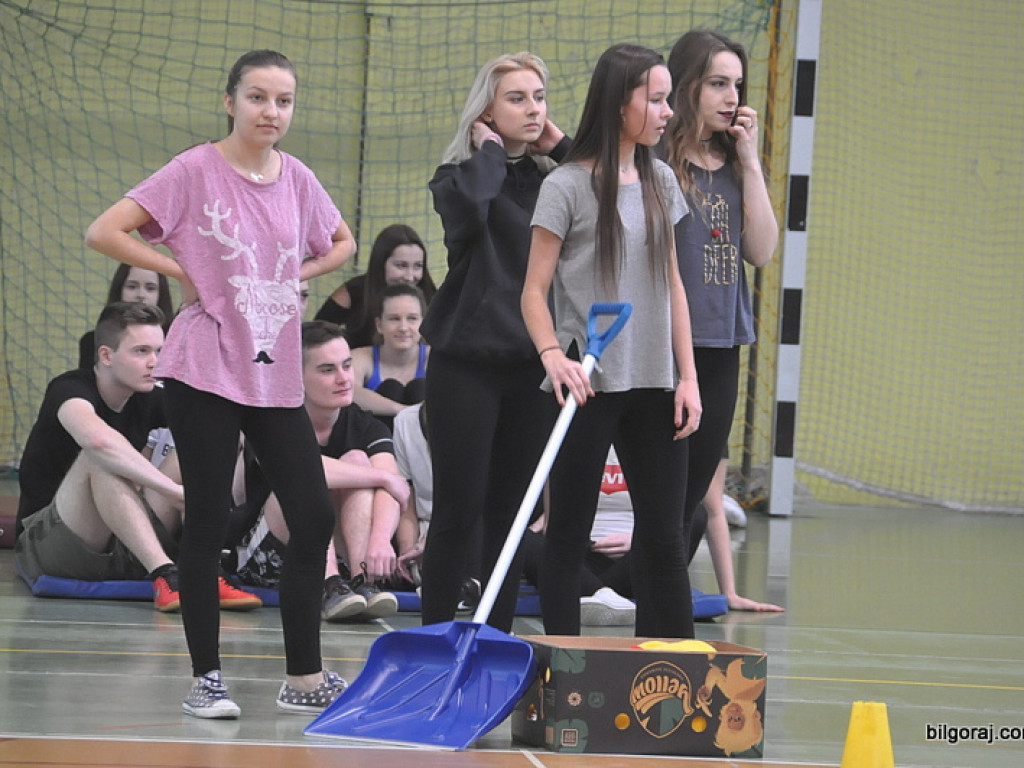 Mikołajkowy festyn sportowy dla Jagody w ZSBiO (FOTO)