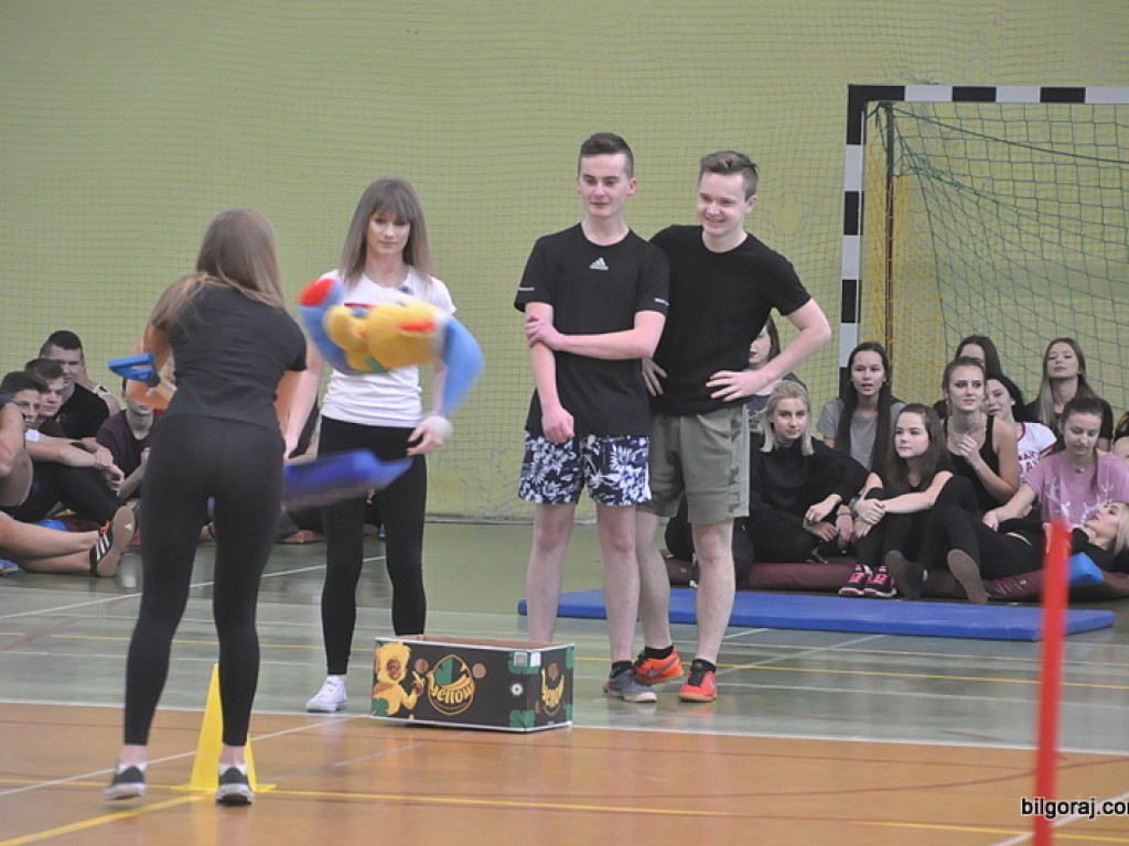 Mikołajkowy festyn sportowy dla Jagody w ZSBiO (FOTO)