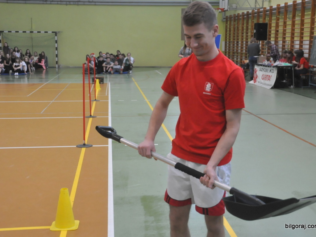 Mikołajkowy festyn sportowy dla Jagody w ZSBiO (FOTO)