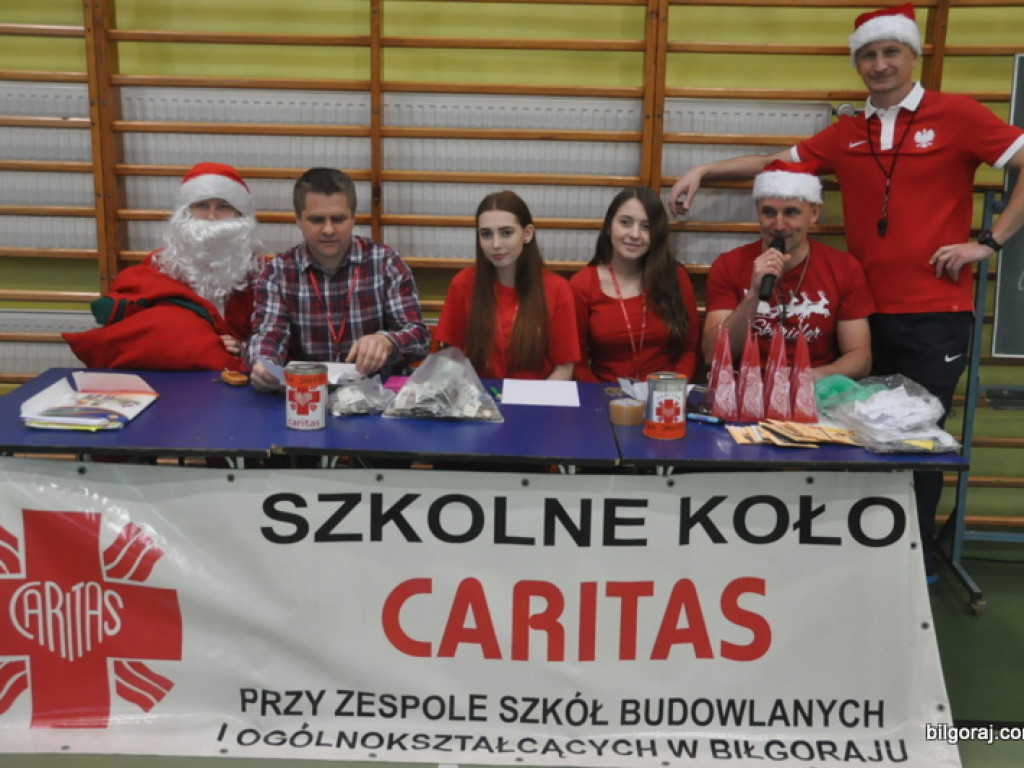 Mikołajkowy festyn sportowy dla Jagody w ZSBiO (FOTO)