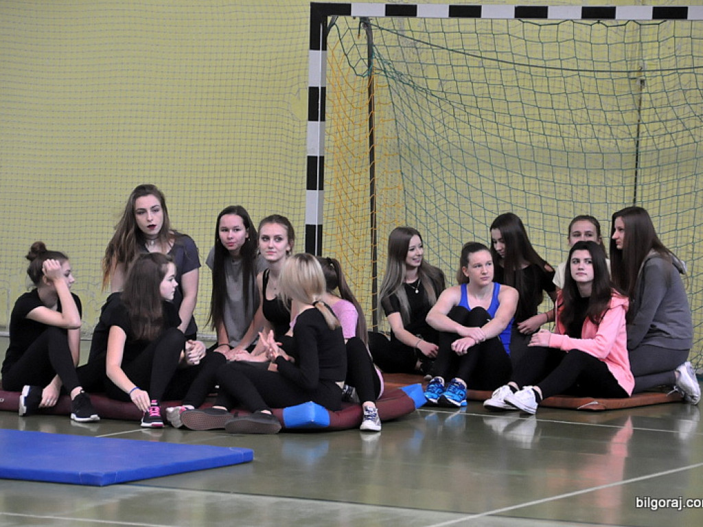 Mikołajkowy festyn sportowy dla Jagody w ZSBiO (FOTO)