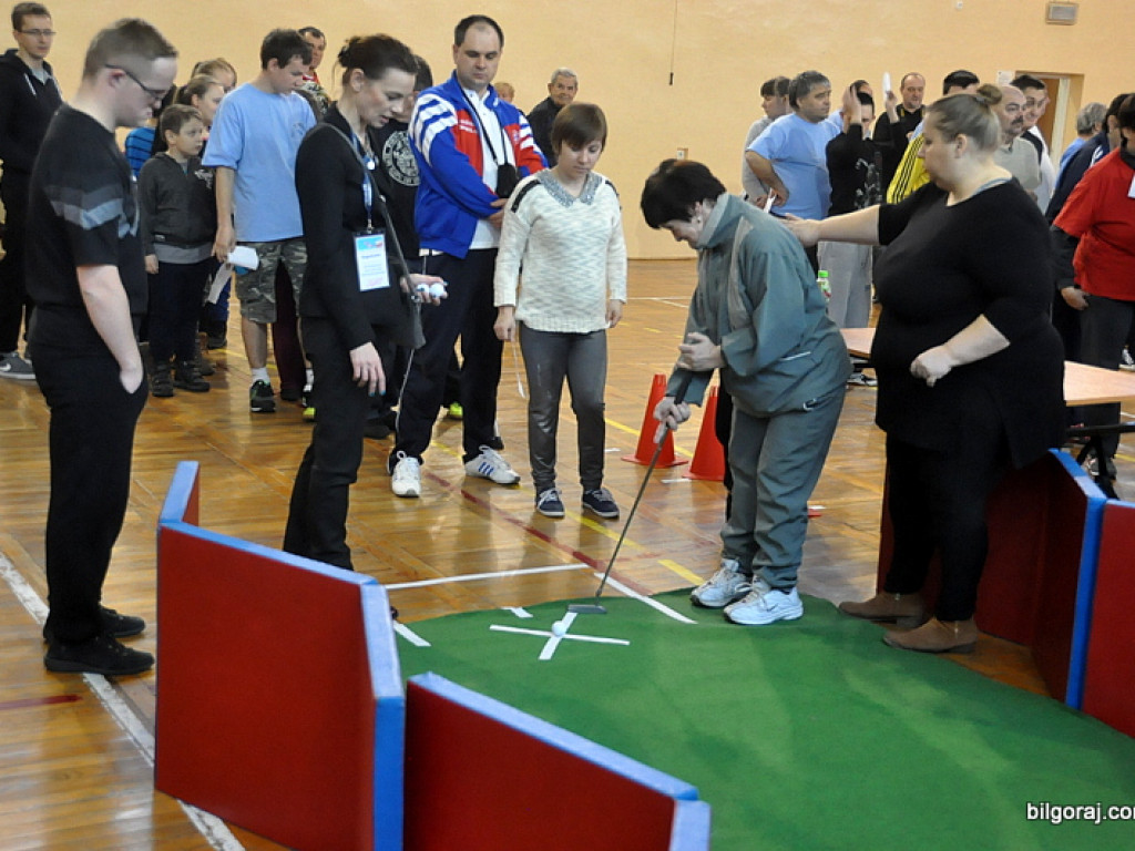 XVI Mikołajkowy Turniej Sportowy Osób Niepełnosprawnych (FOTO)