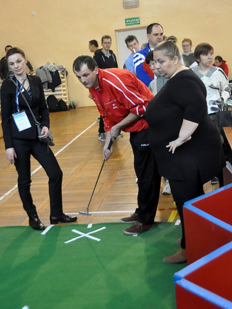 XVI Mikołajkowy Turniej Sportowy Osób Niepełnosprawnych (FOTO)