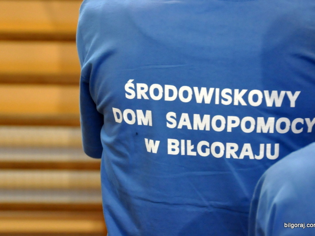 XVI Mikołajkowy Turniej Sportowy Osób Niepełnosprawnych (FOTO)