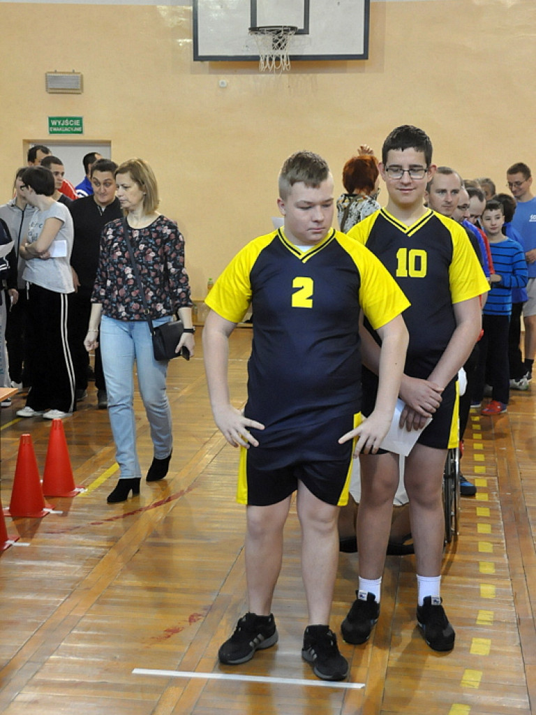 XVI Mikołajkowy Turniej Sportowy Osób Niepełnosprawnych (FOTO)