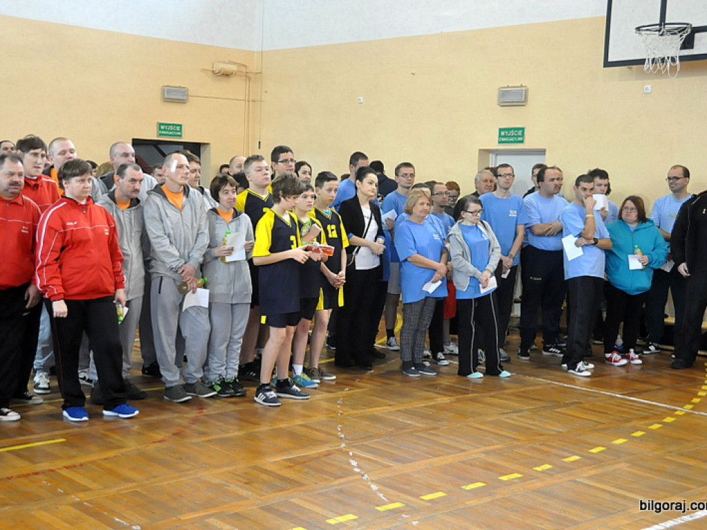 XVI Mikołajkowy Turniej Sportowy Osób Niepełnosprawnych (FOTO)