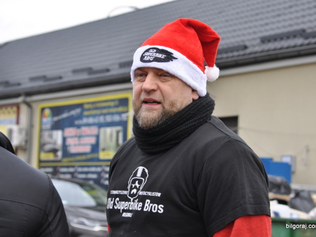 Mikołaje na motocyklach ruszyli sprawiać dzieciom przyjemność (FOTO)