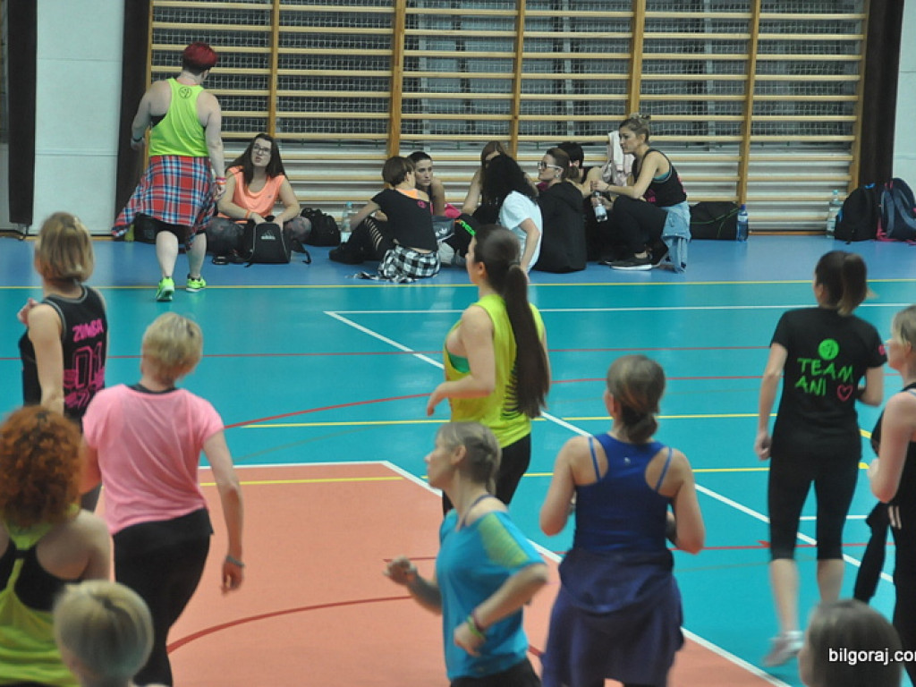 Charytatywny maraton zumby (FOTO)