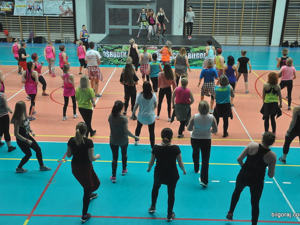 Charytatywny maraton zumby (FOTO)