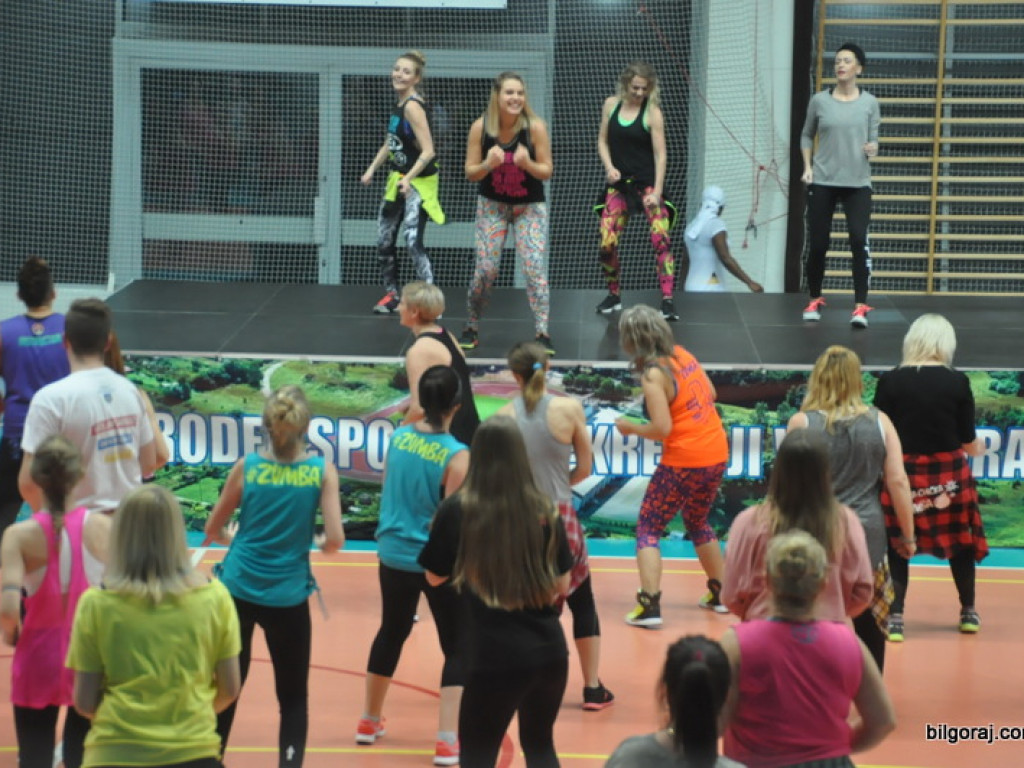 Charytatywny maraton zumby (FOTO)