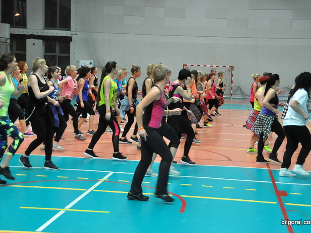 Charytatywny maraton zumby (FOTO)