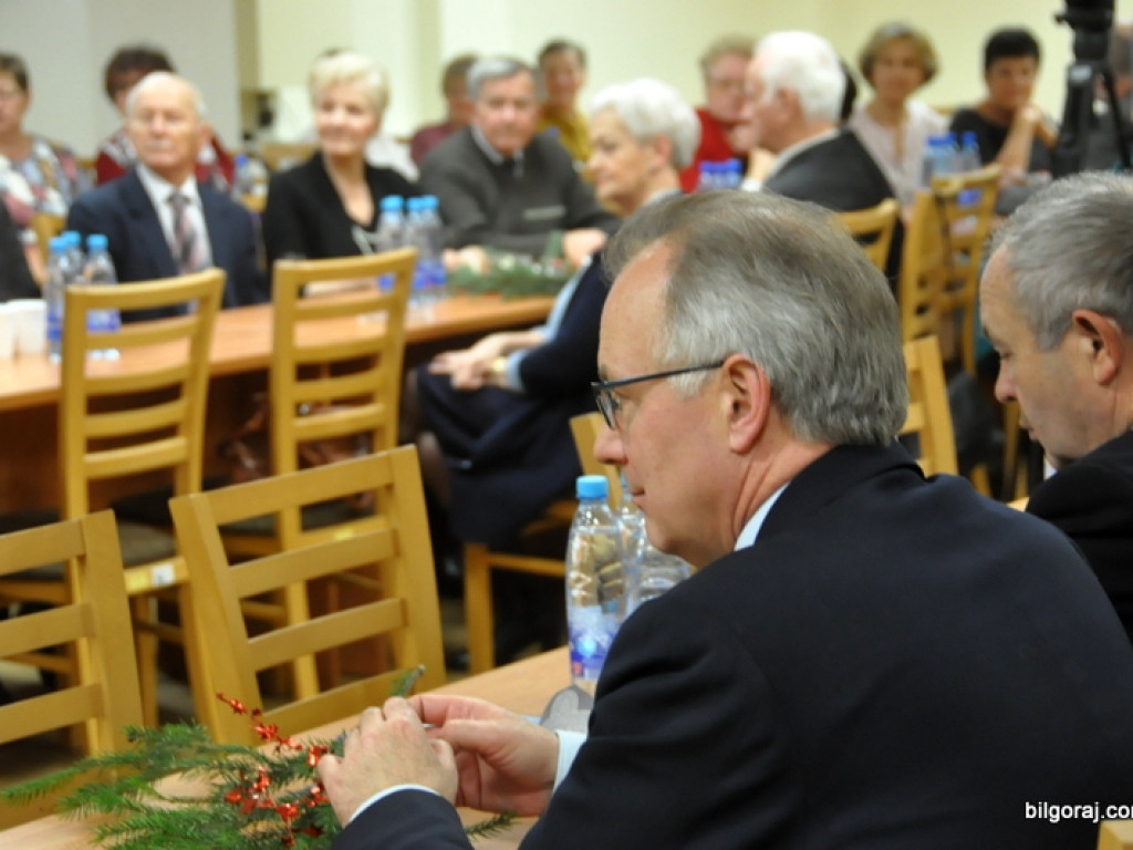 Spotkanie opłatkowe UTW (FOTO)