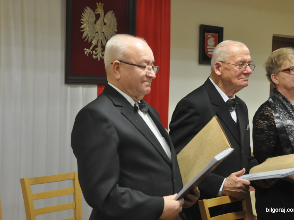 Spotkanie opłatkowe UTW (FOTO)