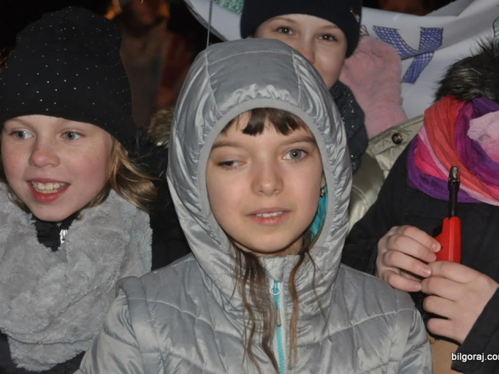 Powitanie Jagody. Były koleżanki i koledzy, nauczyciele i przyjaciele dziewczynki (FOTO)