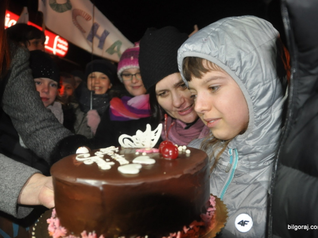 Powitanie Jagody. Były koleżanki i koledzy, nauczyciele i przyjaciele dziewczynki (FOTO)