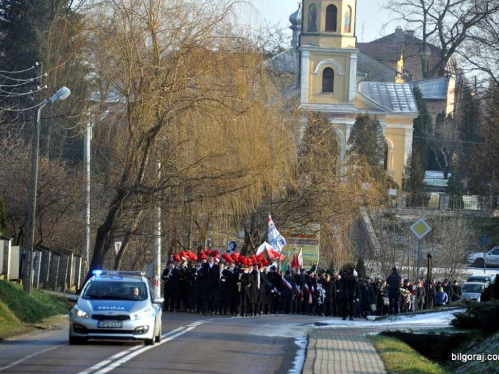 W Tarnogrodzie, uczcili ofiary stanu wojennego, w tym śp. Krzysztofa Gizę (FOTO)