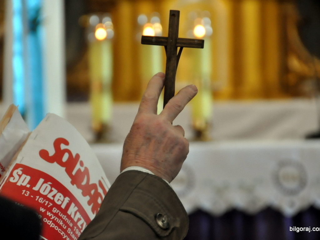 W Tarnogrodzie, uczcili ofiary stanu wojennego, w tym śp. Krzysztofa Gizę (FOTO)