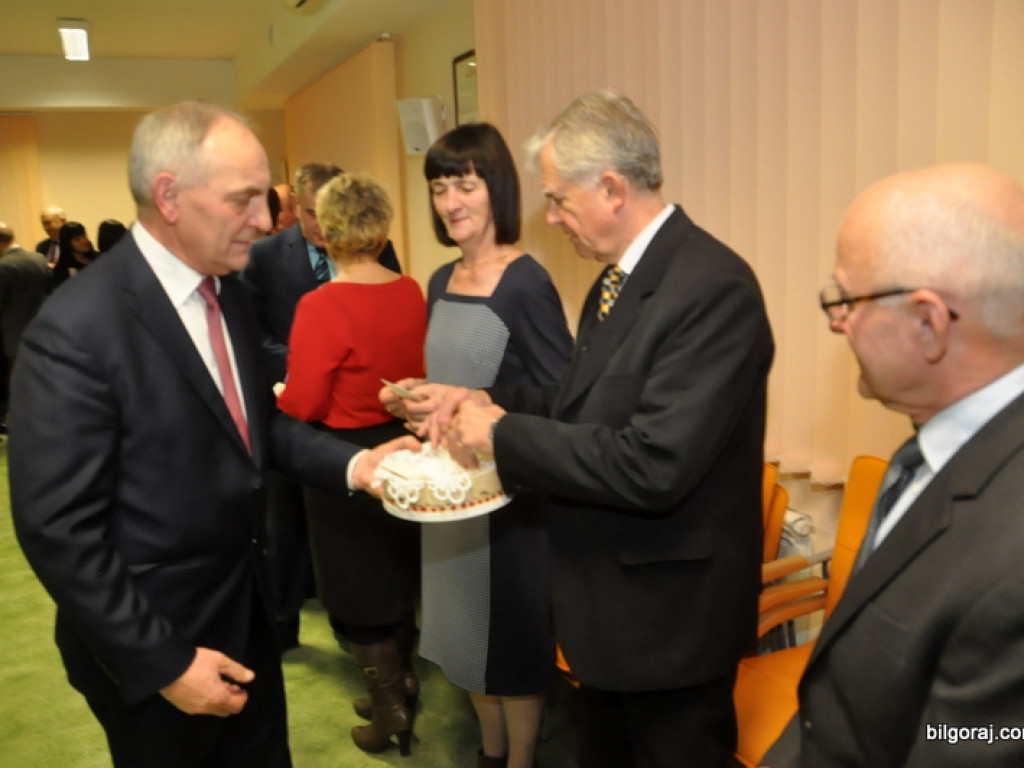 Spotkanie opłatkowe Rady Powiatu i pracowników Starostwa Powiatowego w Biłgoraju (FOTO)
