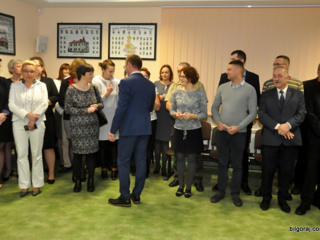 Spotkanie opłatkowe Rady Powiatu i pracowników Starostwa Powiatowego w Biłgoraju (FOTO)