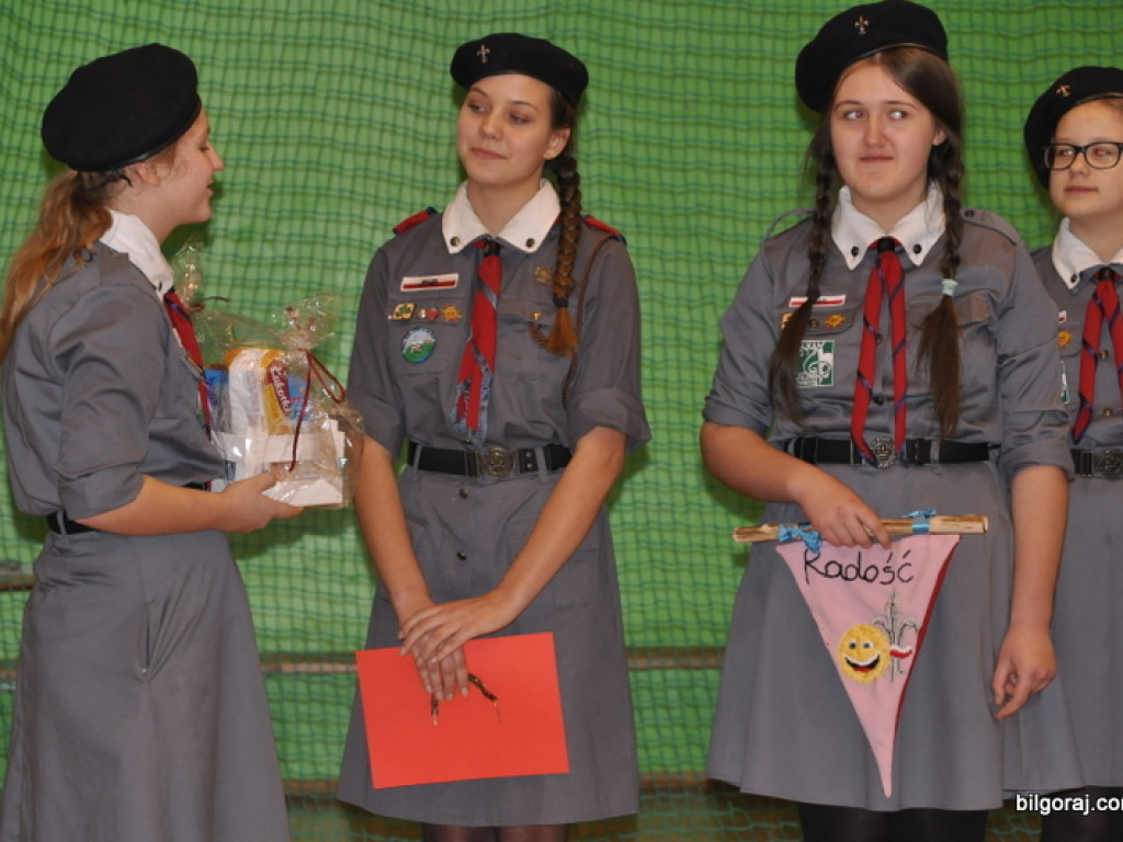 Wigilijka harcerska w Tarnogrodzie (FOTO)