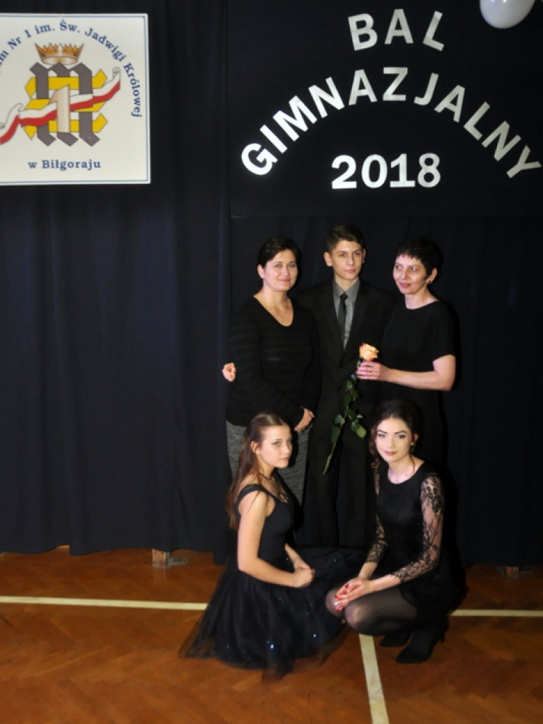 Bal gimnazjalny w Gimnazjum św. Jadwigi (FOTO, VIDEO)