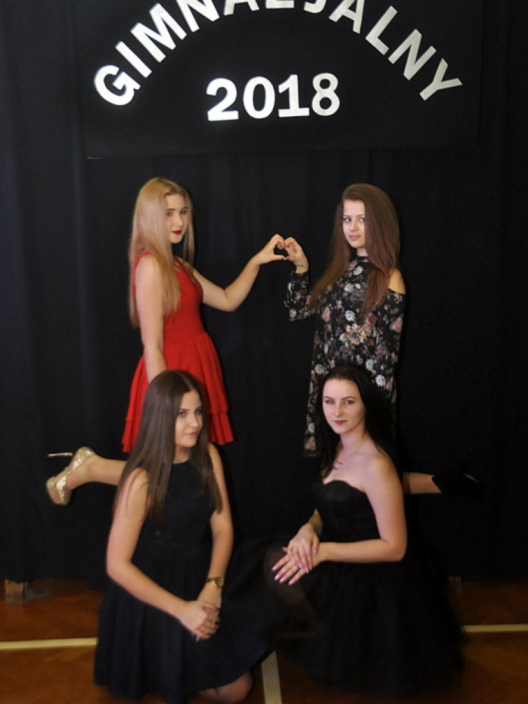 Bal gimnazjalny w Gimnazjum św. Jadwigi (FOTO, VIDEO)
