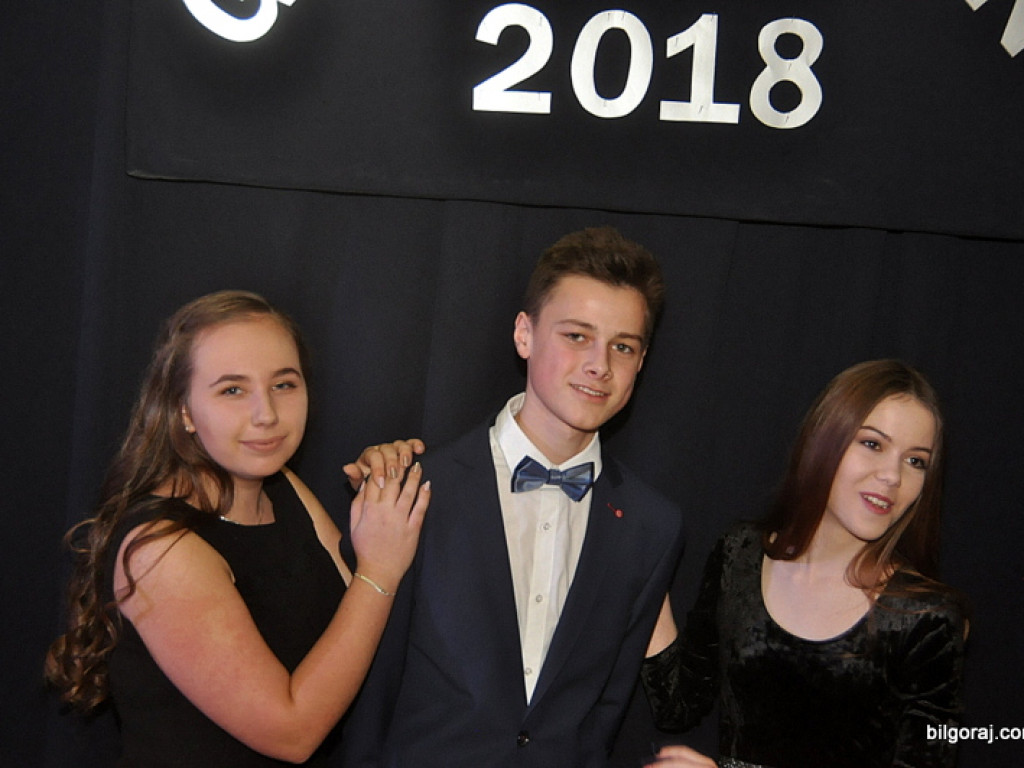 Bal gimnazjalny w Gimnazjum św. Jadwigi (FOTO, VIDEO)