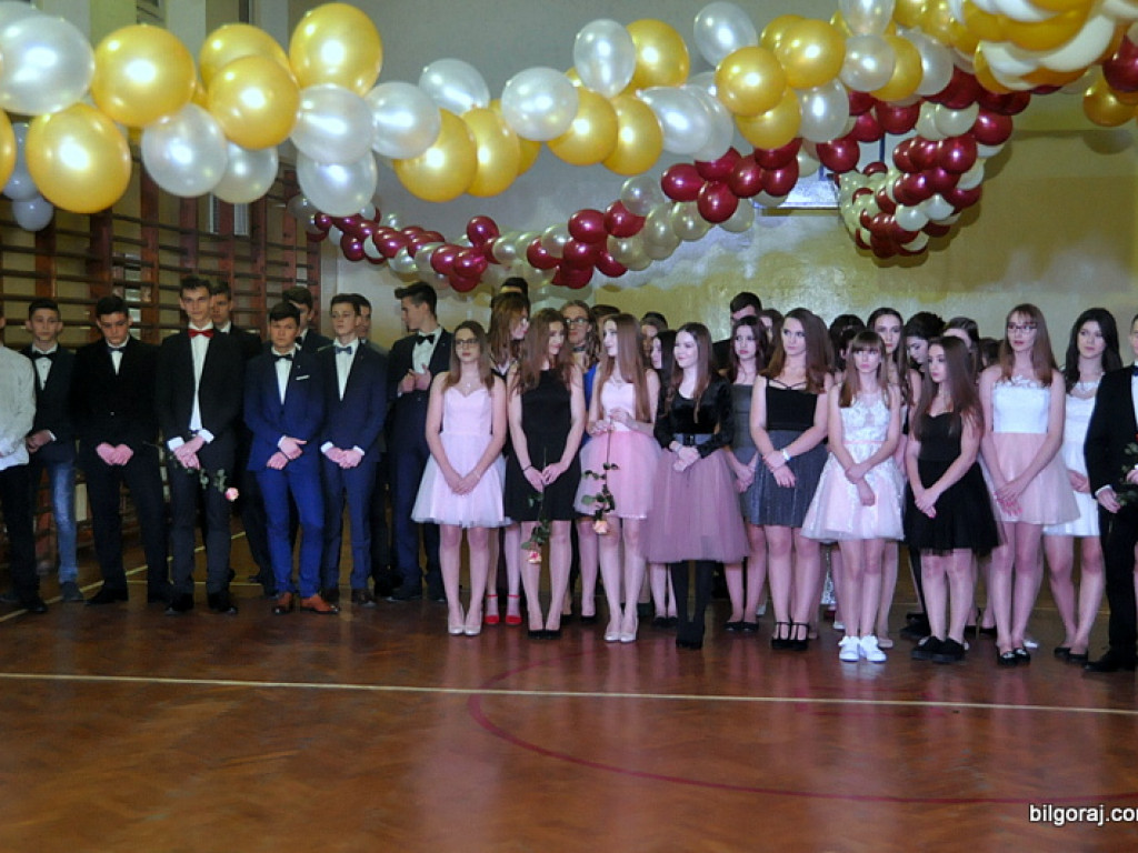 Bal gimnazjalny w Gimnazjum św. Jadwigi (FOTO, VIDEO)