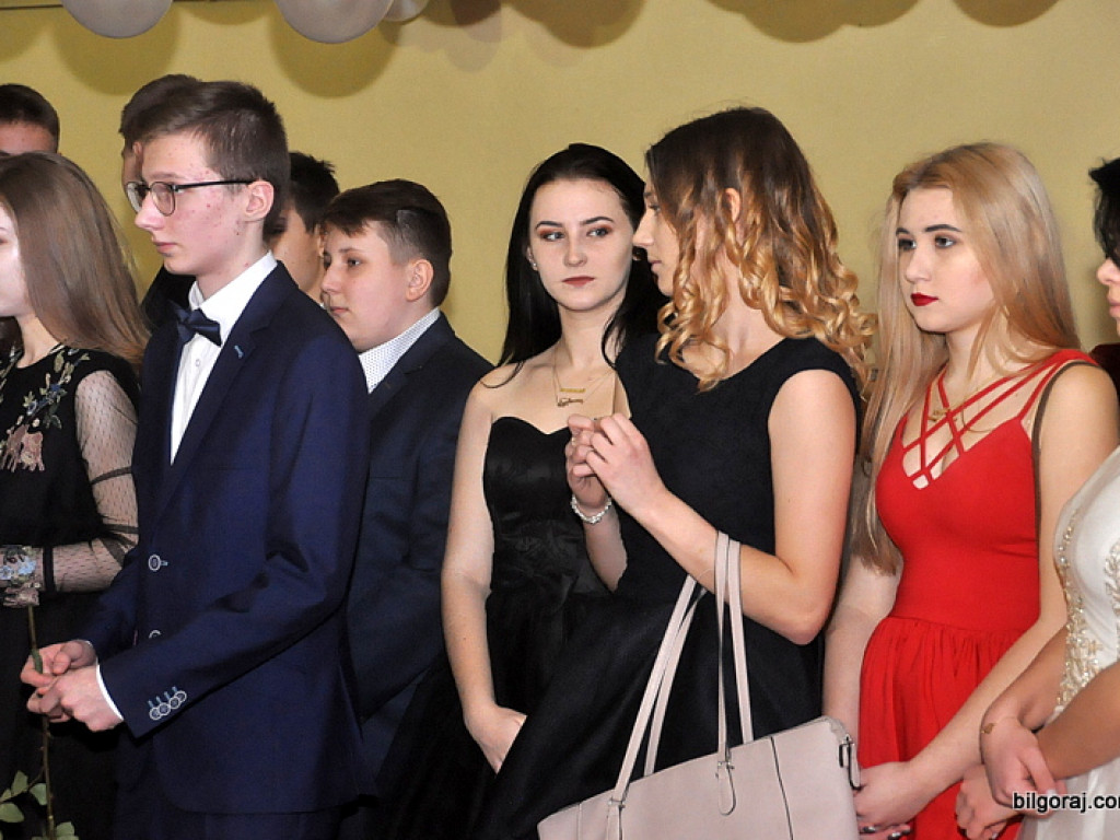 Bal gimnazjalny w Gimnazjum św. Jadwigi (FOTO, VIDEO)