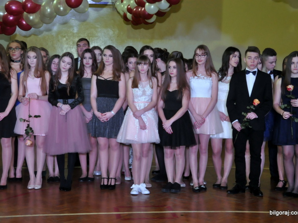 Bal gimnazjalny w Gimnazjum św. Jadwigi (FOTO, VIDEO)