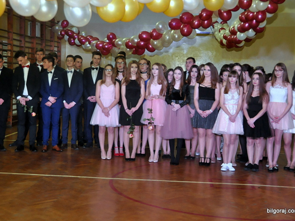 Bal gimnazjalny w Gimnazjum św. Jadwigi (FOTO, VIDEO)