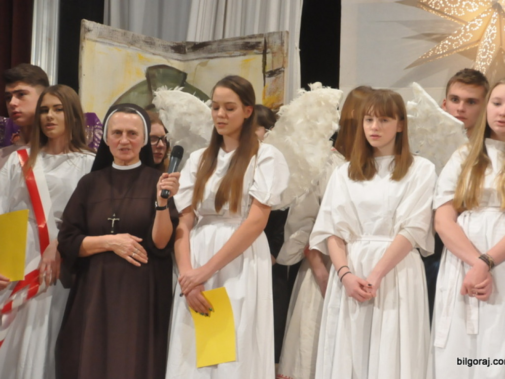 Jasełka na deskach Tarnogrodzkiego Ośrodka Kultury (FOTO)