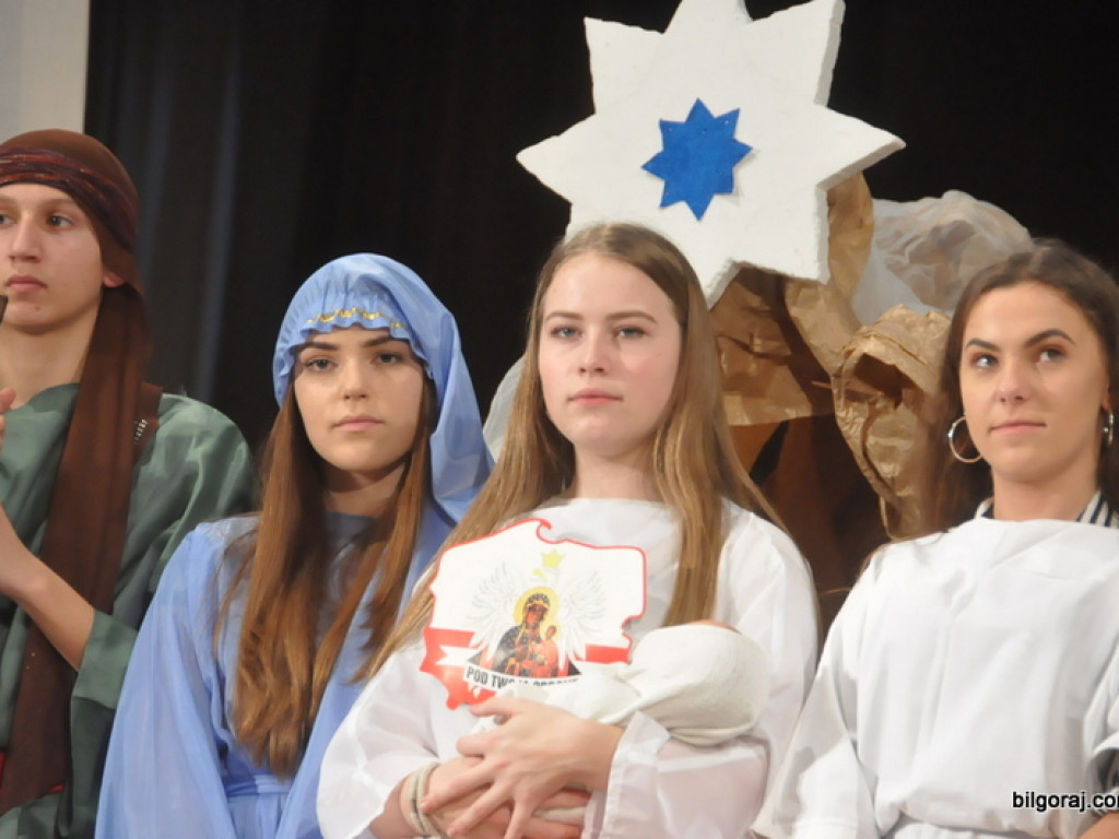 Jasełka na deskach Tarnogrodzkiego Ośrodka Kultury (FOTO)