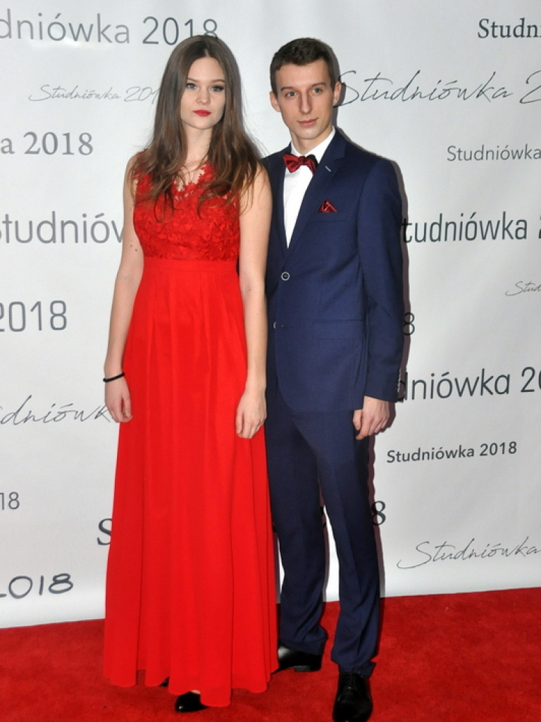 Studniówka I Liceum Ogólnokształcącego im. ONZ (FOTO, VIDEO)