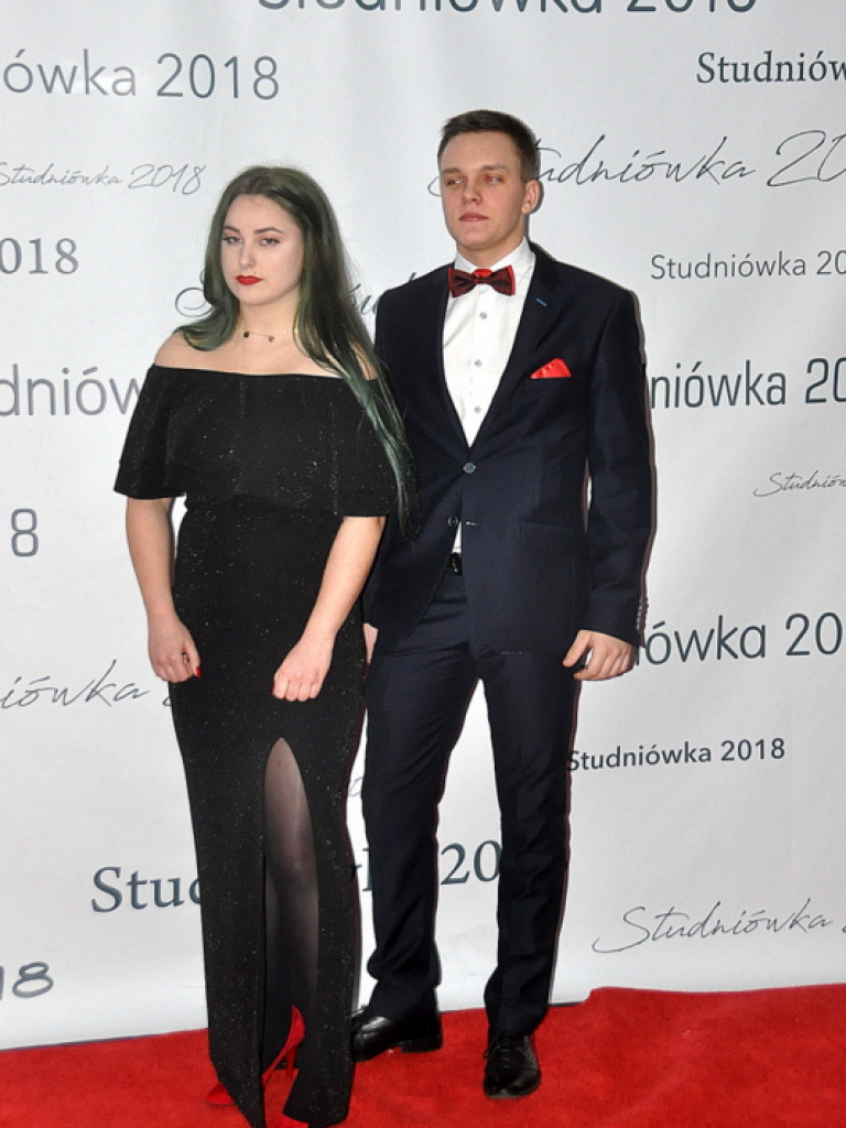 Studniówka I Liceum Ogólnokształcącego im. ONZ (FOTO, VIDEO)