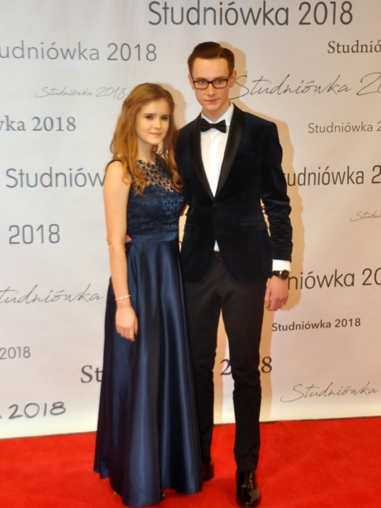 Studniówka I Liceum Ogólnokształcącego im. ONZ (FOTO, VIDEO)