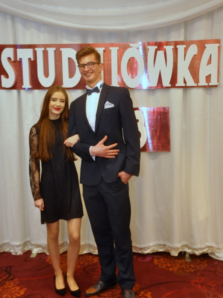 Studniówka I Liceum Ogólnokształcącego im. ONZ (FOTO, VIDEO)