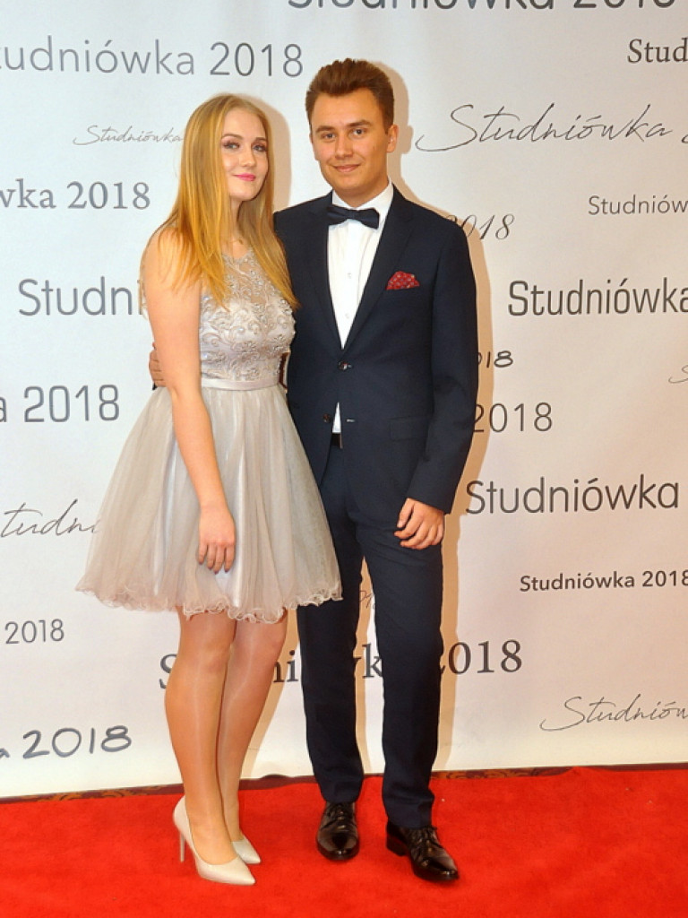 Studniówka I Liceum Ogólnokształcącego im. ONZ (FOTO, VIDEO)
