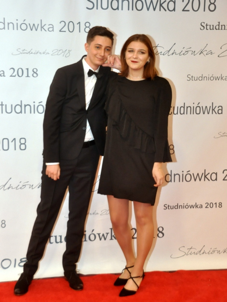 Studniówka I Liceum Ogólnokształcącego im. ONZ (FOTO, VIDEO)