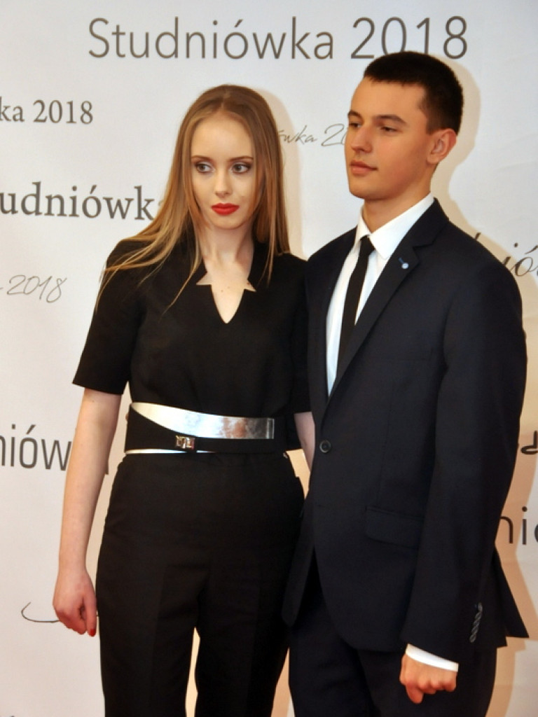 Studniówka I Liceum Ogólnokształcącego im. ONZ (FOTO, VIDEO)
